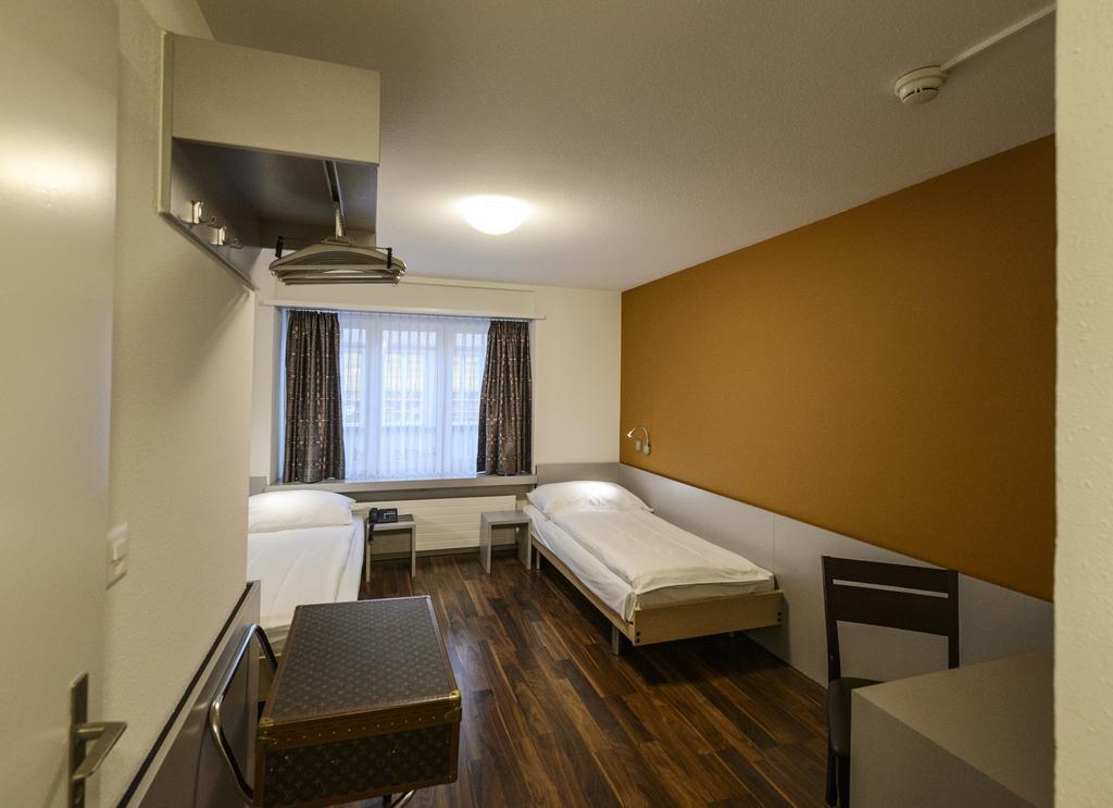 Alexander pensión Zúrich Habitación foto